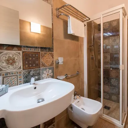 La Nicchia Guest house 3*
