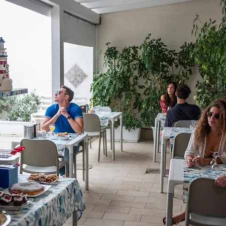 Guest house La Nicchia 3*