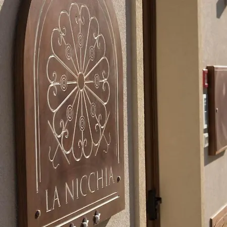 La Nicchia 3*